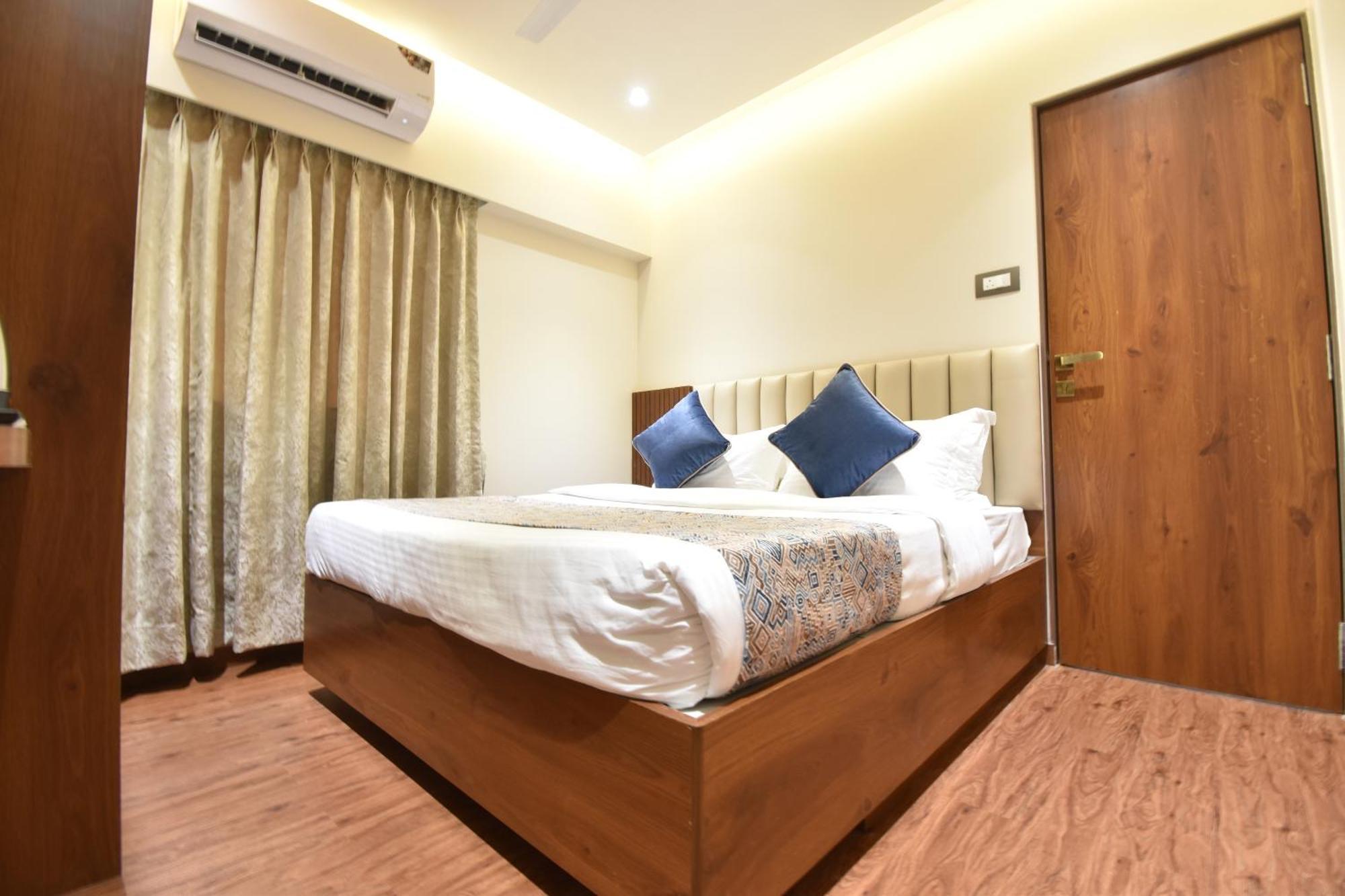 Hotel Kalpana Palace, Bombay Extérieur photo